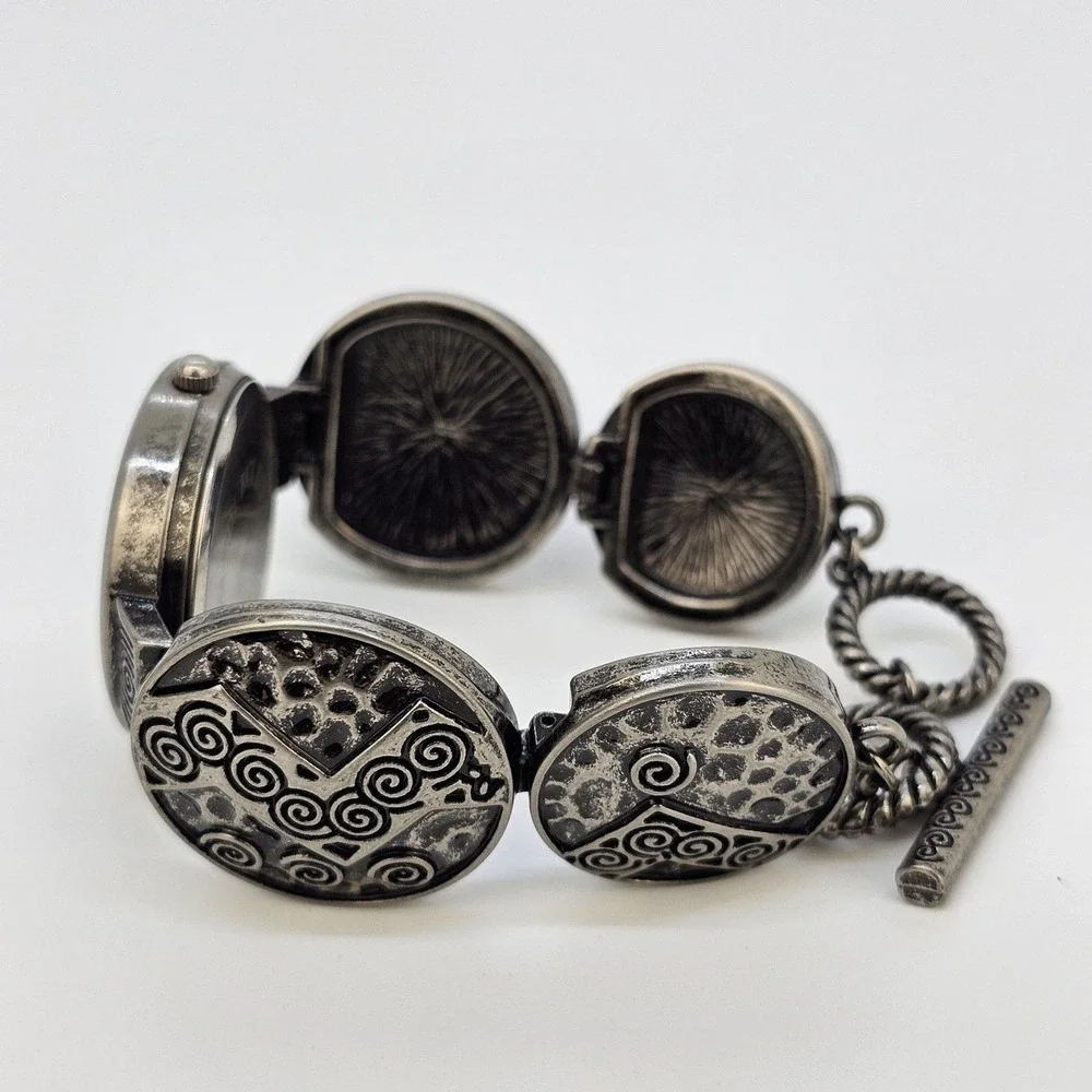 Women's‎ Watch 32MM Gray Dial Dark Gray Bracelet Band 7